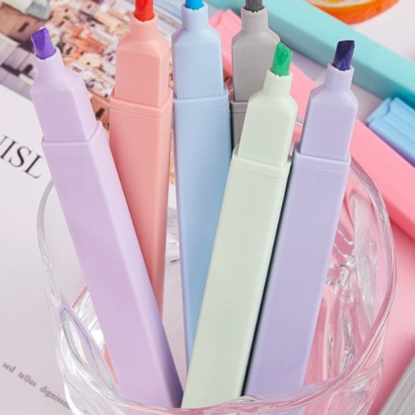 Macaron-colored fluorescent pen with soft tip for highlighting key points Student marker pen W-P2506201849